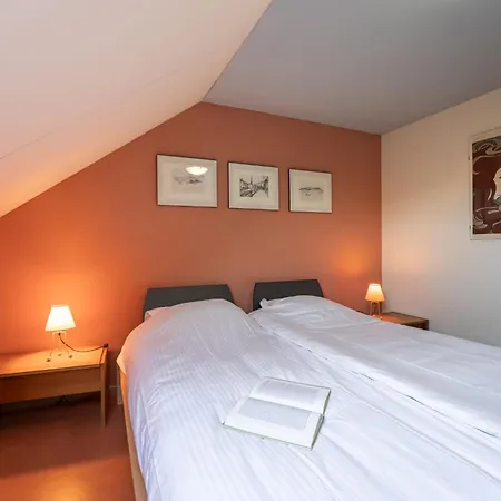 Hébergement de vacances Geluid De Zee By Interhome *